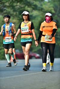 BIB: 20919, 40693
                            <button type="button" onclick="openModal(10148397)" class="btn btn-primary btn-sm float-right btn-popup" data-toggle="modal" data-target=".modal-high-quality">
                        <i class="fas fa-shopping-cart"></i> Add to Cart
                    </button>
                                            <button type="button" onclick="isThisMe(10148397, true)" class="btn btn-success btn-sm float-right btn-popup btn-isme hidden" data-toggle="tooltip" data-placement="bottom" title="นี่คือรูปของคุณใช่ไหม คลิกที่นี่เพื่อเอาเข้าอัลบั้ม">
                        <i class="fas fa-plus"></i> Add to album
                    </button>
                    <button type="button" onclick="isThisMe(10148397, false)" class="btn btn-warning btn-sm float-right btn-popup btn-isnotme hidden">
                        <i class="fas fa-ban"></i> Remove from album
                    </button>